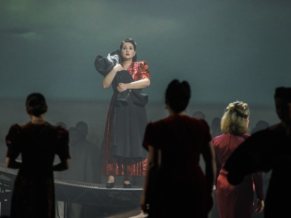 Любить на войне