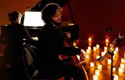 Шедевры Миядзаки и Хисаиси при свечах