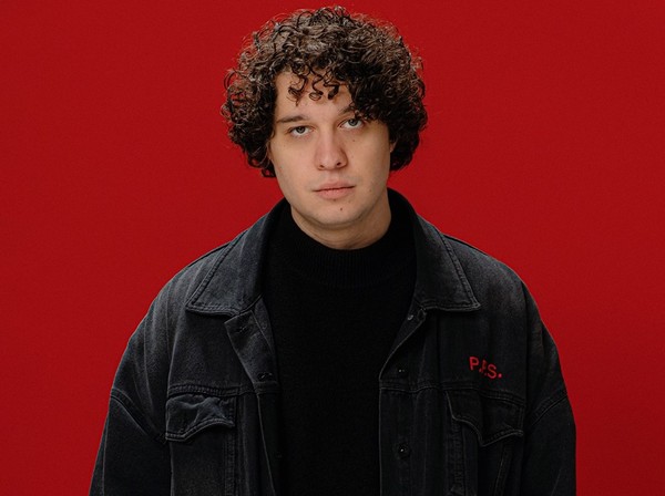 Антон Токарев