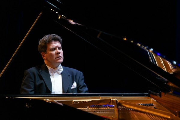 Симфоджаз. Денис Мацуев представляет: диалог поколений. Новое поколение российской исполнительской школы