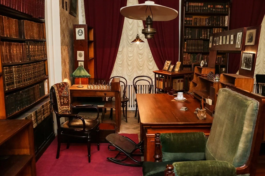 Музей-архив Д.И. Менделеева. Экскурсия со специалистом