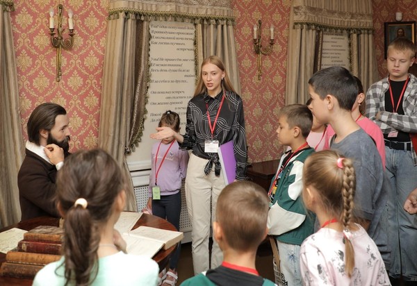 Детская программа «Искусство слова»