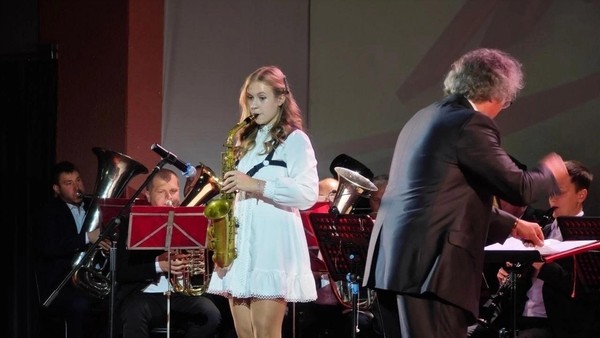 «В унисон с Россией»