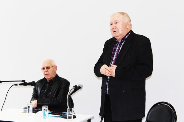 Имидж-коктейль «Я – поэт. Этим и интересен…»