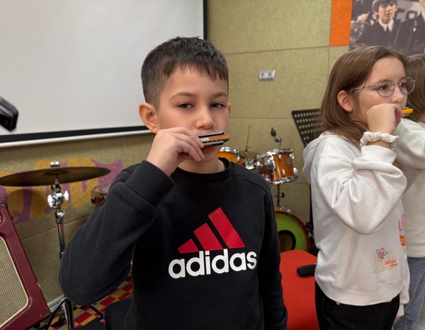 Мастер-класс для детей «Тайны губной гармошки»