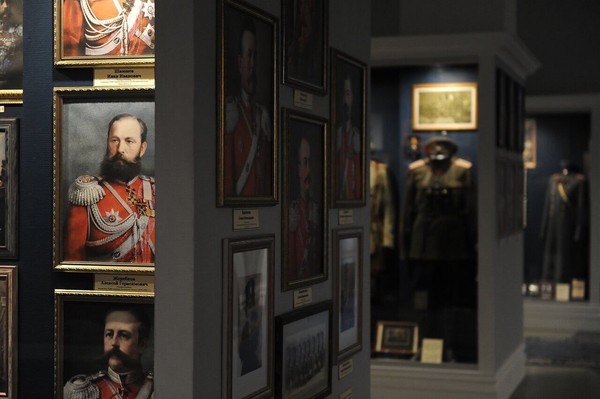 Донские казаки. Воинская элита империи