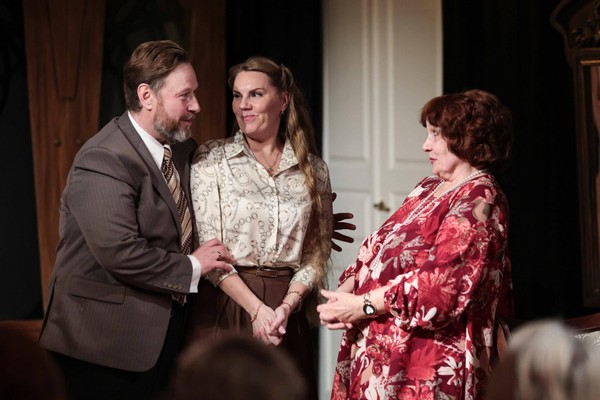 Спектакль «Ретро»