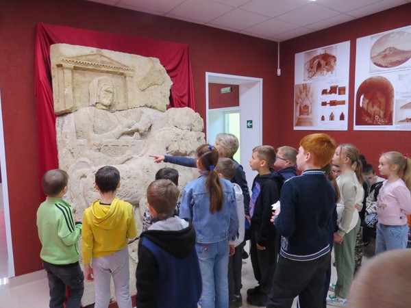 Тематическая экскурсия «Искусство и ремесло»