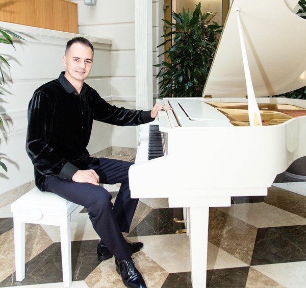 Концерт «Романтика сквозь века»