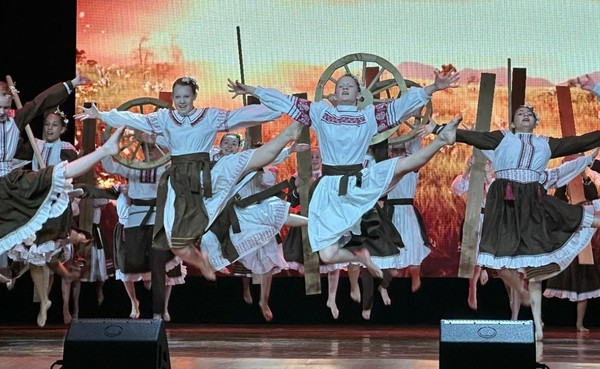 Открытый урок Народного ансамбля танца «Форсаж»