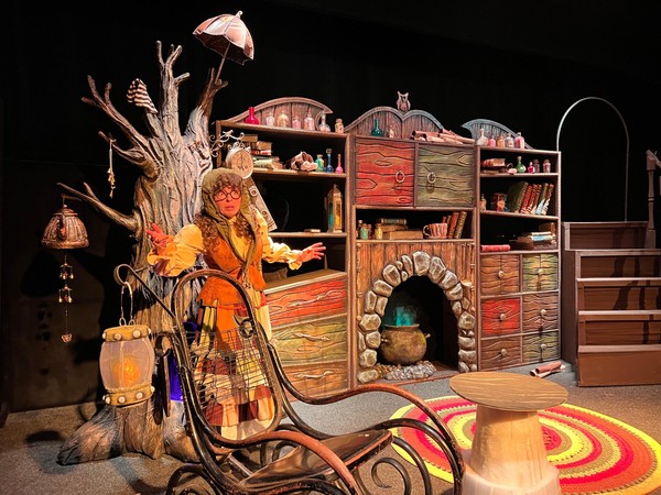 Спектакль «Истории фантастических существ»