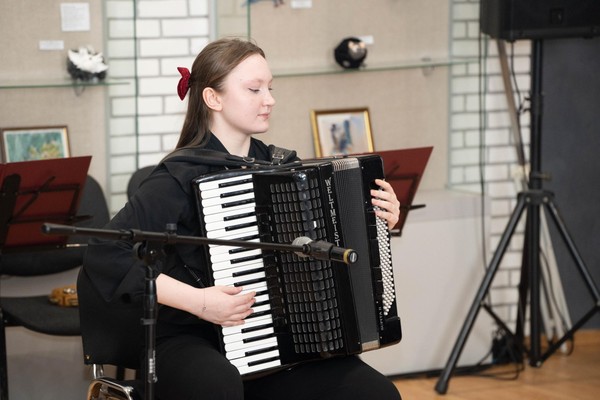 Душа народа в переливах баяна