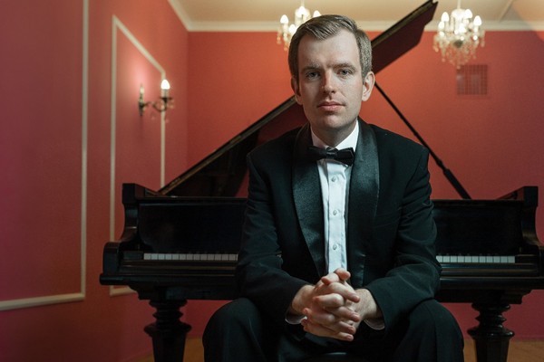 Весна, весна, пора любви