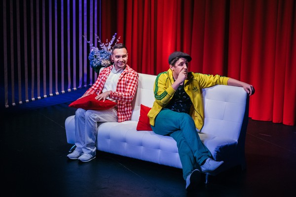 Слишком женатый таксист