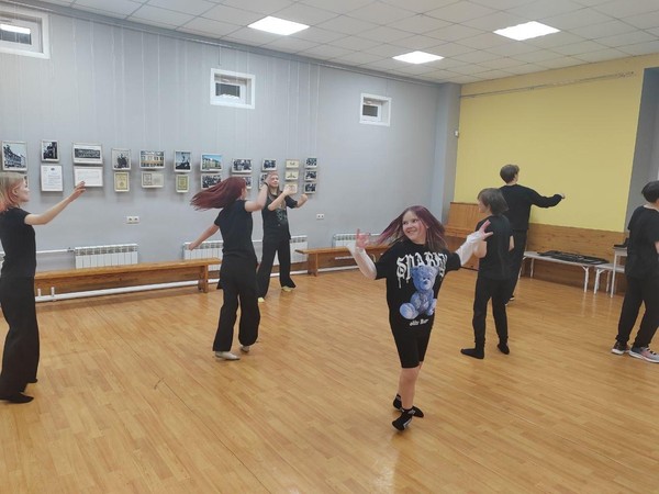 Актерский мастер-класс «Азбука сценического движения»