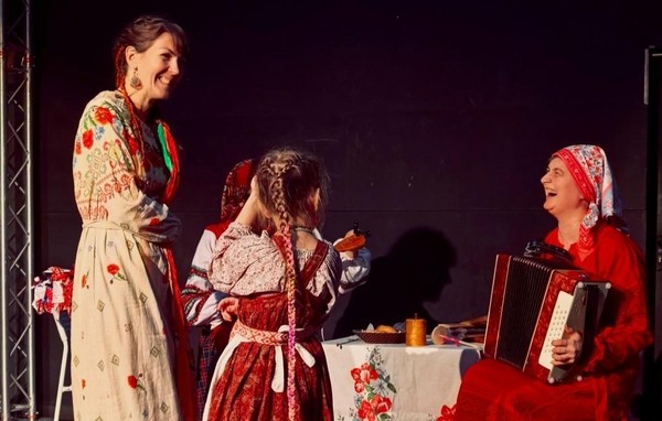 Спектакль от Творческой группы «АртТеррия» «Сказки старой зыбки»