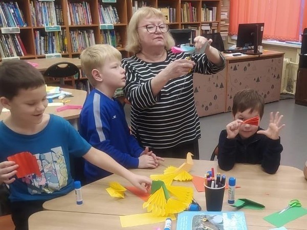 Мастер-класс «Ручьи и тюльпаны»