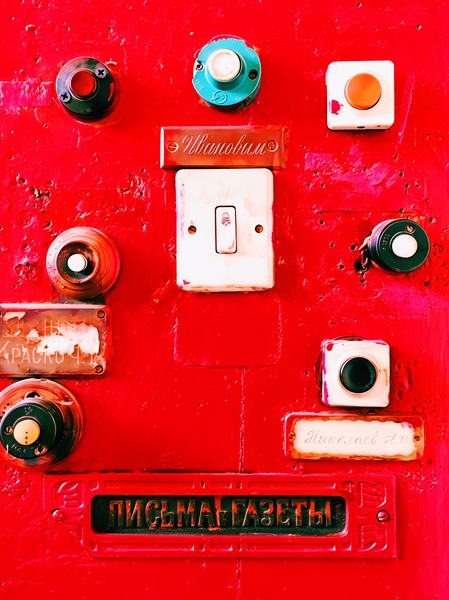 Ленинградские коммуналки — снаружи и изнутри