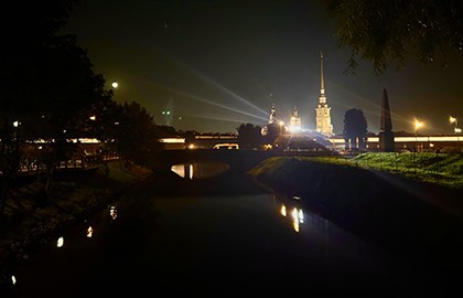 Вечерняя обзорная экскурсия по Санкт-Петербургу