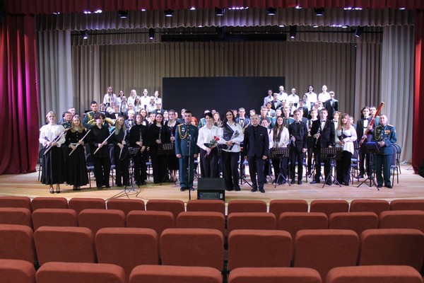 Концерт «Весенний духовой коктейль»