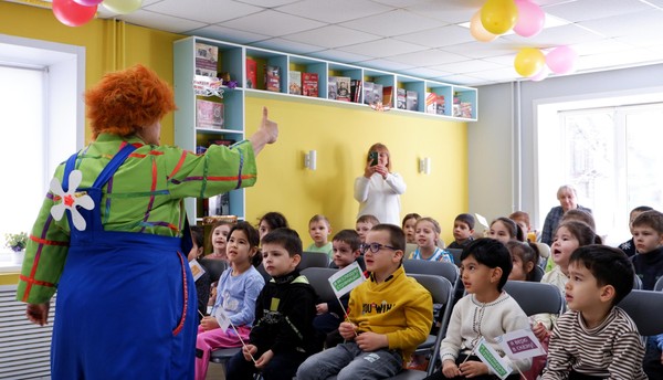 Открытие Недели детской книги «Есть у книги юбилей»