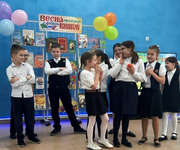 Книжный парад для ребят