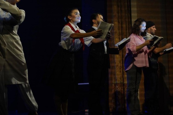 Спектакль «Хитрый колдун»