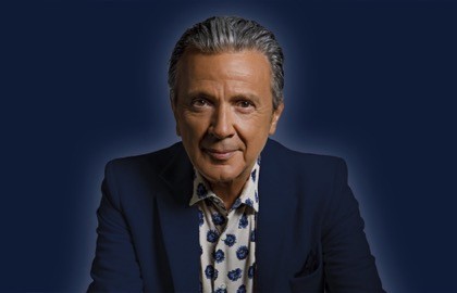 Итальянский певец PUPO