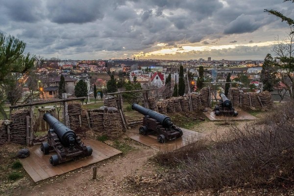 Экскурсия «Город двух оборон»
