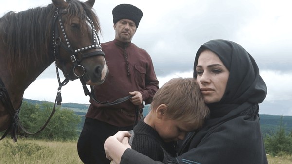 Кинопоказ и творческая встреча в честь Года единства народов России