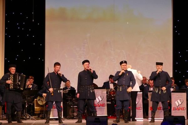 «Артосфера». Торжественное мероприятие и праздничный концерт, посвящённые Дню работника культуры