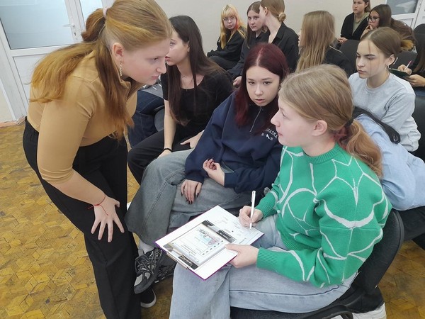 Интерактивная программа «На сцене и в жизни»