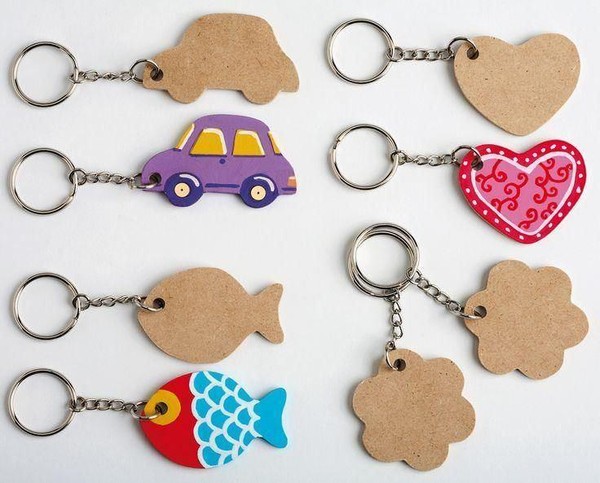 Мастер-класс «Роспись деревянных брелоков и магнитов»