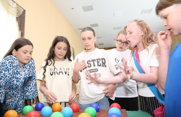 Программа «Мир, который нужно понять и полюбить»