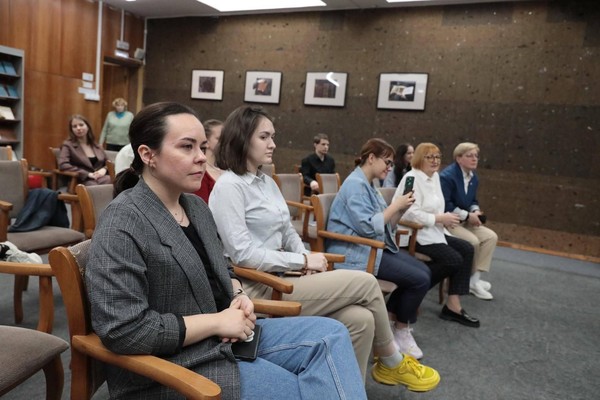 Литературный клуб «Фигуры и тропы»: лирика Осипа Мандельштама