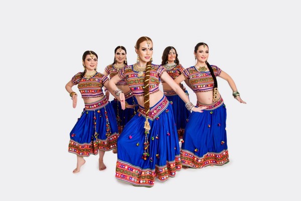 Лекция-демонстрация «Жесты и мимика индийского танца: Арала хаста виниега»