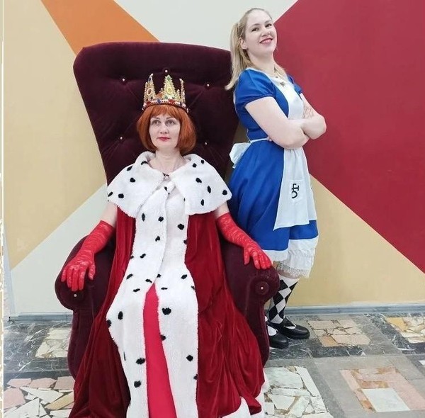 Спектакль «Алиса в стране чудес»