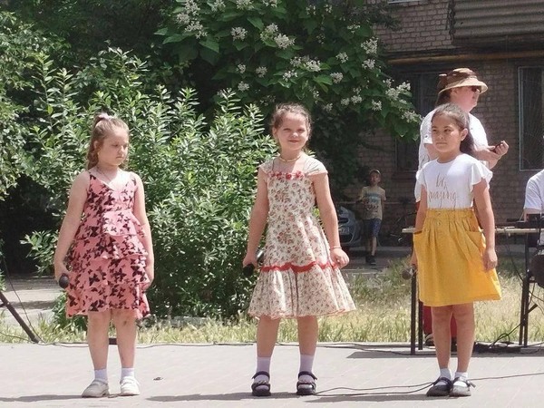 Занятия в детском вокальном ансамбле «Задоринка»