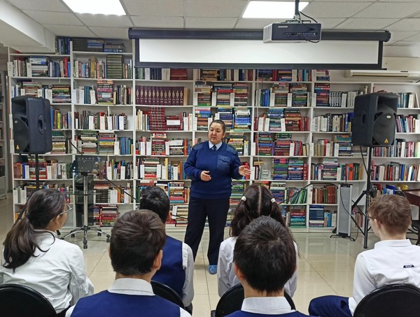 Беседа с представителем правоохранительных органов «Мир без иллюзий»