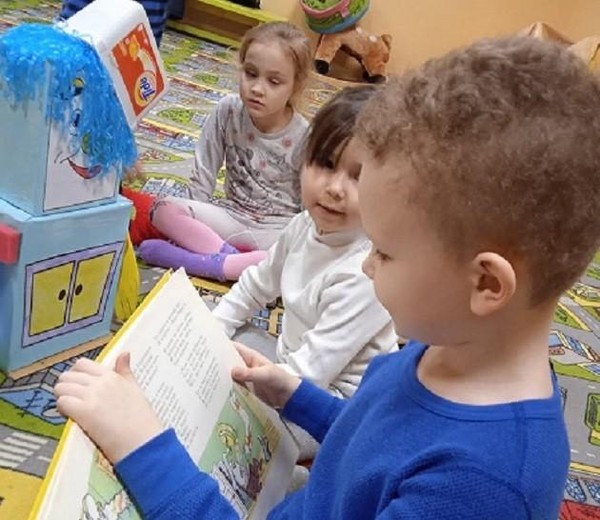 Литературная игра «Любимые стихи»