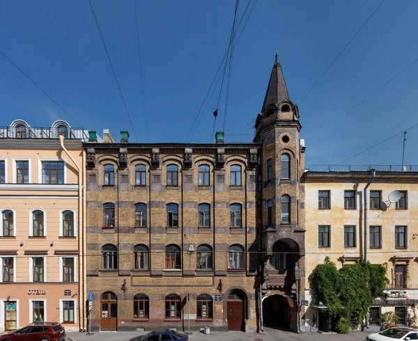 Лекция «Хоррор как социальное высказывание: от Хичкока до Джордана Пила»