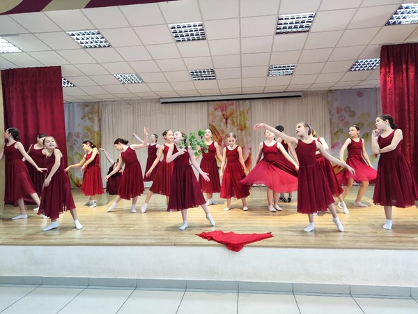 Хореографическая литературная композиция «Донбасс. История и современность»