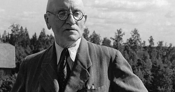 «Век ради вечного»