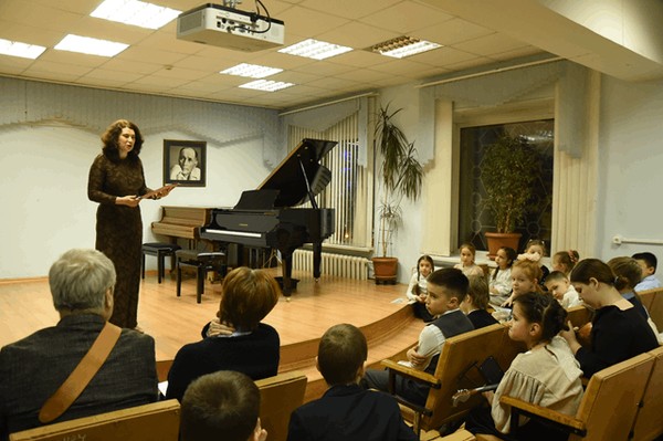 Концерт «Маленький лев и волшебный финик»