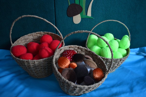 Спектакль «Ежкины истории»