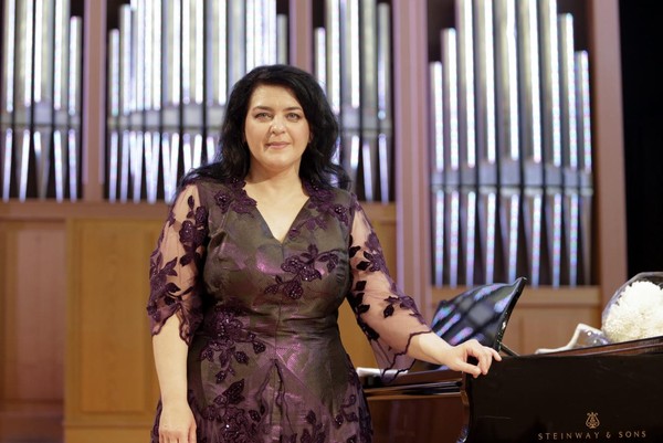 Концерт «В сердце музыка, на душе весна»