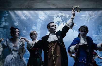 Александр Новиков