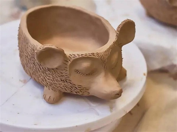 Мастер-класс «Тарелочка-ежик»