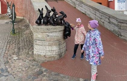 Петропавловка для детей: тайны крепости и загадочные зайцы