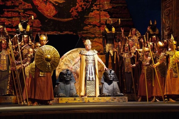 Опера «Аида»